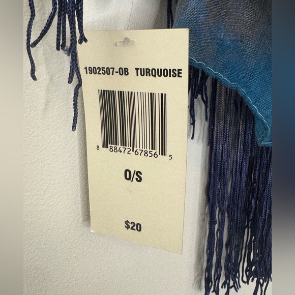 NWT Olsenboye Square Scarf Tassels Fringe Turquoise Designer Olsen twins wrap - Picture 4 of 6